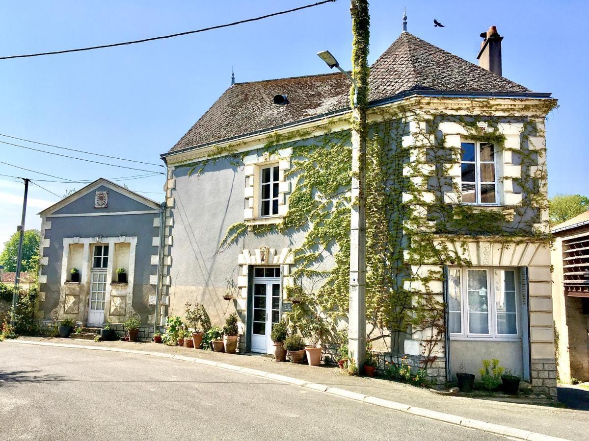 La Maison Haute Tigné Exterior foto