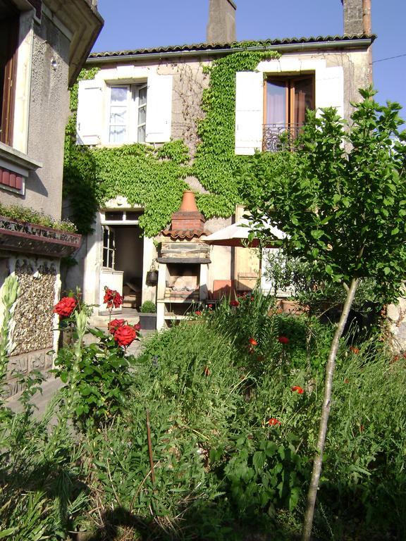 La Maison Haute Tigné Exterior foto
